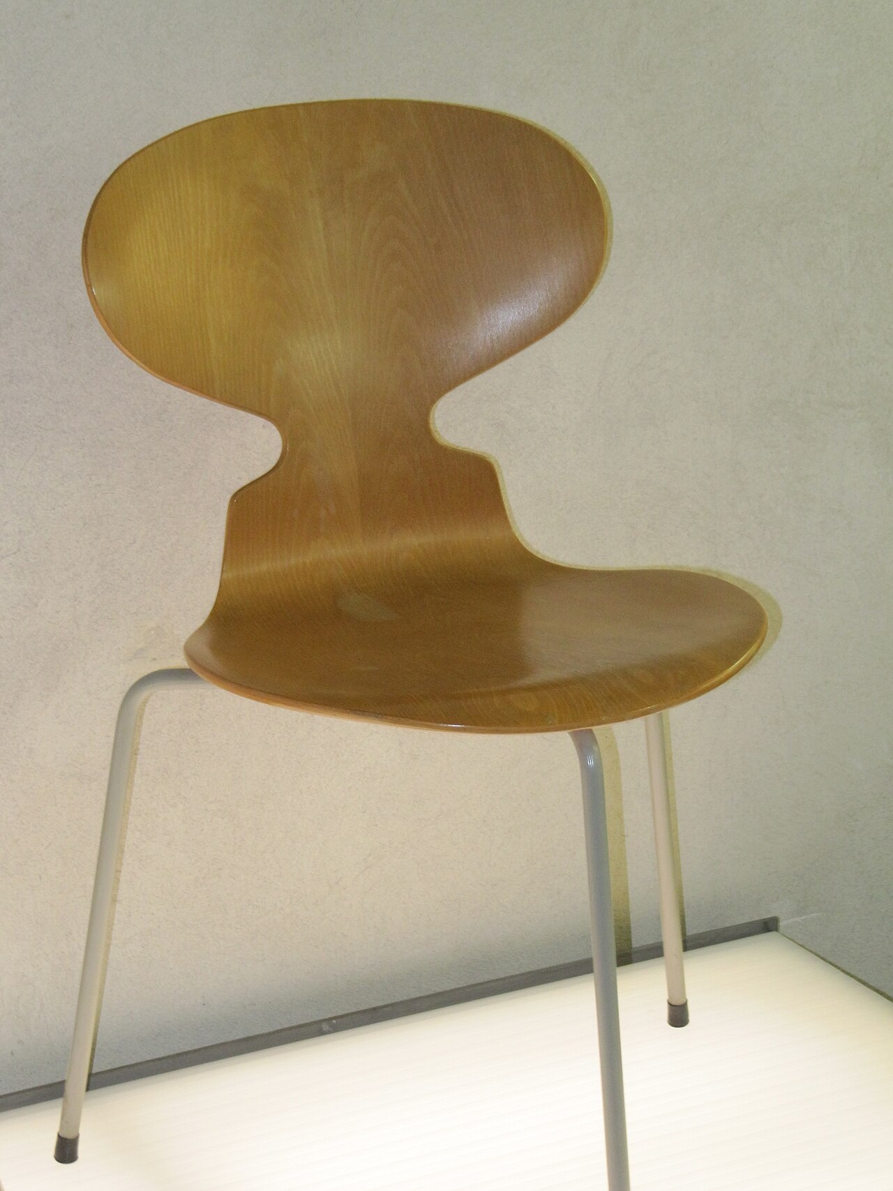 Myren med tre ben på Designmuseum Danmark