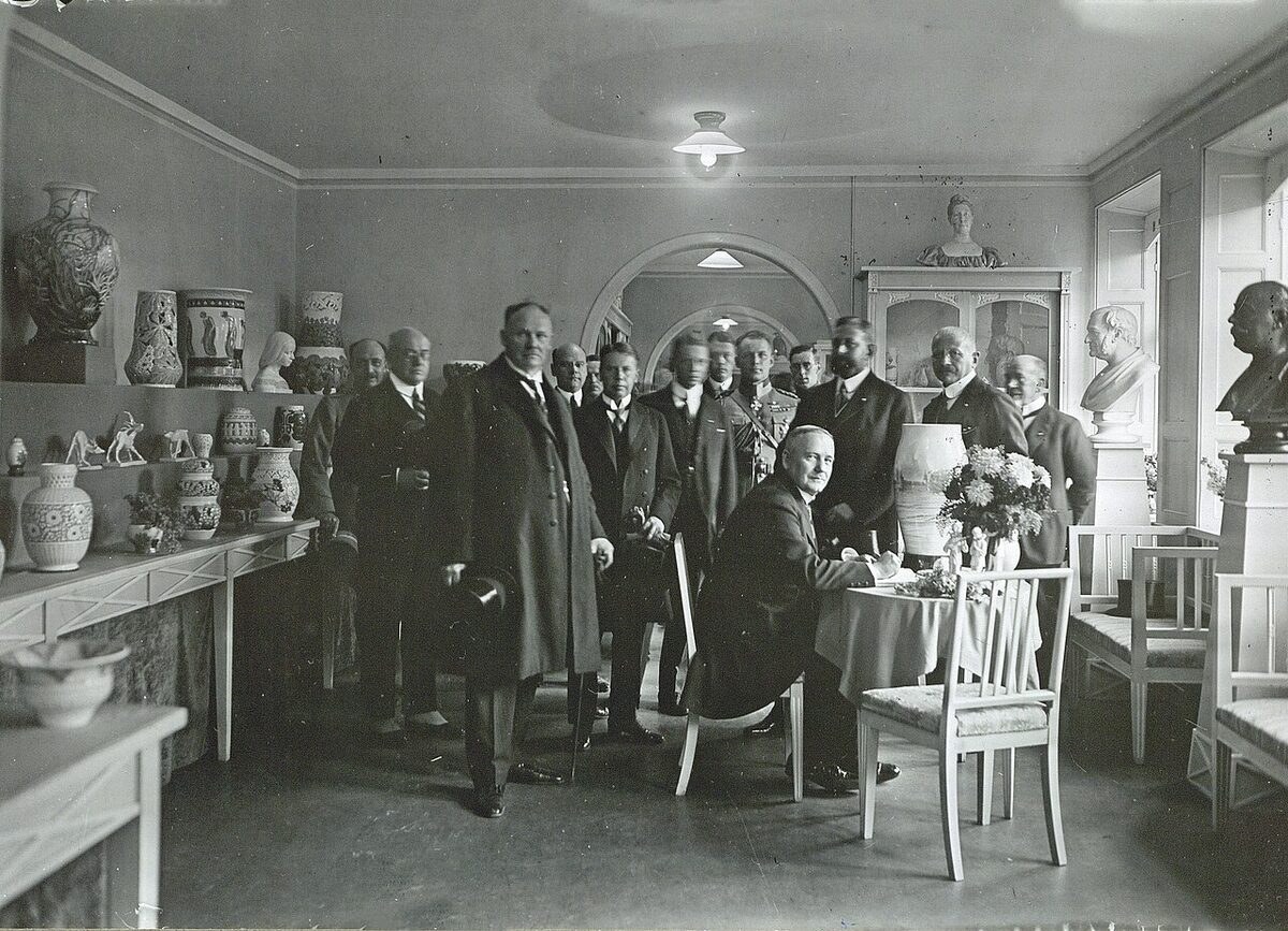 Gammelt foto fra Bing & Grøndahls udstillingslokale